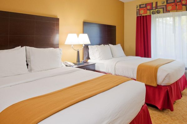 Holiday Inn Express & Suites PENSACOLA WEST-NAVY BASE (Pensacola)